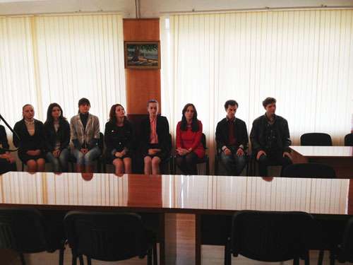 АКВАФОН вручает персональную стипендию студентам  Абхазского Государственного Университета(5)